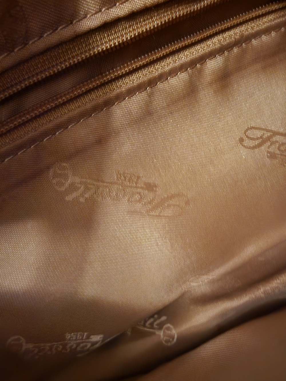 Fossil Striped Multicolor Shoulder Bag with Brown Leather Straps - Picture 3 of 5